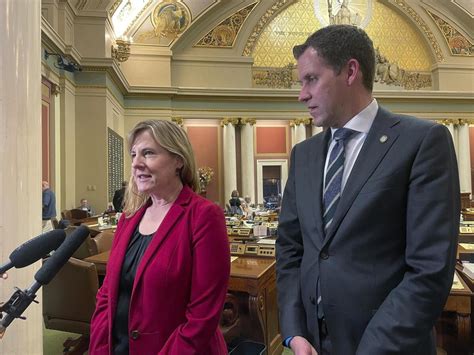 Minnesota Legislature adjourns after passing $72B budget; Democrats celebrate as GOP hits tax hikes